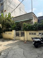 nhà vườn kiểu xưa ngang 9m - hxh tới nhà - sát mt - 165m vuông vức - tiện xây chdv