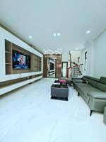 nhà đẹp vũ tông phan, 40m2, 6 tầng thang máy, ngõ thông ôtô tải qua nhà, gần royalcity giá 9,25 tỷ
