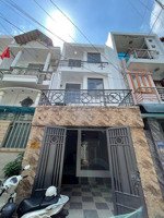 nhà shr thới an 20 - đúc 1 trệt 2 lầu đường nhựa 6m