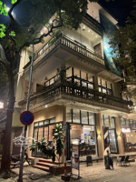 cho thuê nhà mặt phố bà triệu, hoàn kiếm: 150mx8t, mt6m: làm văn phòng, nhà hàng, phòng khám,...