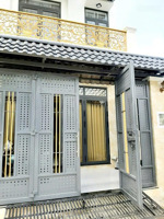 nhà đẹp, chính chủ, sổ hồng hoàn công đầy đủ