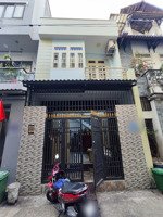 nhà đẹp chính chủ gần vạn phúc city - thủ đức ( 4.5 x12) kết cấu 2 tấng, 2 pn,2wc, hxh thông.