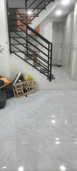 bán nhà đường huỳnh mẫn đạt, phường 7, quận 5 - khu dân cư hiện hữu - cách 1 căn ra mặt tiền