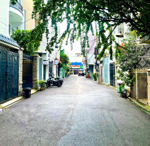 gấp - sổ vuông đẹp 100m2 - kết cấu 5 tầng - ngay ngã 4 phú nhuận - chỉ nhỉnh 17 tỷ tl