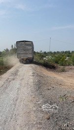 mặt tiền kênh tân thành thủ thừa