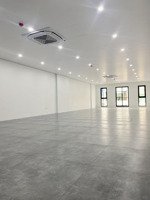 cho thuê sàn văn phòng yên xá- tân triều, 130m2 sàn thông, view thoáng, giá rẻ chỉ 14 tr/tháng