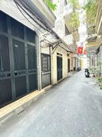 Bán đất Cầu Giấy,Hoàng Quốc Việt 80m2 x mặt tiền 5m, Ô tô qua nhà, giá 21,6 tỷ