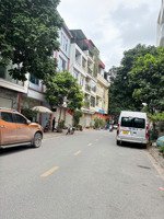 vỉa hè kinh doanh đường 15m tại 24 lý sơn việt thưng - 90m mt 5,8m vuông vắn giá rẻ.