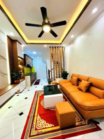 đông thiên nhà cạnh trường học - full nội thất - sổ vuông như bao diêm, mừng tuổi 200tr