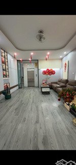 đại la-ngõ ô tô tránh-sát mặt phố-6 tầng thang máy-vừa ở vừa kinh doanh-54m-20 tỷ