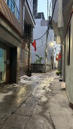 bán ccmn trung tâm cầu diễn, 52m, 7 tầng, 11 phòng kk, 30m ra ô tô 7 chỗ, giá cực chill 9,6 tỷ.