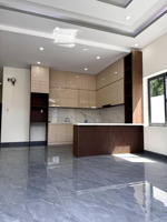 villa 2 mặt tiền phong cách hiện đại xe tải vô tận nơi, ngay khu vực phường tây nha trang an ninh