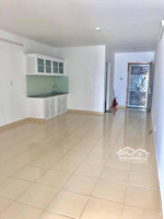 cần bán căn hộ 8x đầm sen đã có sổ hồng. diện tích 45m2, 1 phòng ngủ, 1 vệ sinh, giá bán 2 tỷ 350