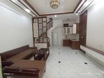 bán nhà thạch bàn, 32m2, 5t, mt: 4.2m, 6.1 tỷ. full nội thất, cách 10m ra ô tô tránh đỗ ngày đêm