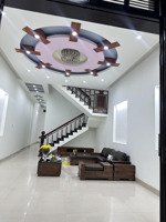 bán nhà mt đường phan đăng lưu, tp quảng ngãi