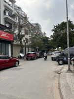 cho thuê liền kề vov mễ trì, đối diện trung tâm hội nghị quốc gia