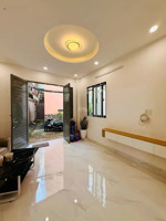 ở ngay! nhà hoàng diệu, phường phú nhuận, hồ chí minh (4x9m) - 3 tầng - 8.1 tỷ thương lượng