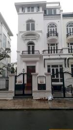 Cho thuê biệt thự Louis City, Đại Mỗ, 200m2 5 tầng, hoàn thiện đẹp làm văn phòng