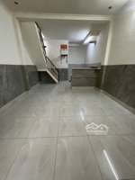 cho thuê nhà nguyên căn hẻm 258 trần hưng đạo, phường nguyễn cư trinh quận 1