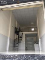 Cho thuê mặt tiền kinh doanh, vị trí đẹp, thích hợp mở tiệm tóc, quầy thuốc tây, phòng giao dịch công ty...tại Dĩ An.