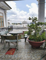 nhà lô góc bề thế 219m2, đường rộng 9m ngay thạnh xuân, sát chợ, ủy ban, trường học, 4pn, 3wc