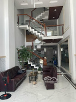 bán nhà hà huy giáp quận 12 - nhà 5 tầng đường 12m - 4x16m. giá 5.84 tỷ - thương lượng