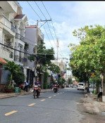 chốt nhanh 140m2 - ngang 5m , hơn 11 tỷ - đg 10m vỉa hè cây xanh 185 phước long b q9