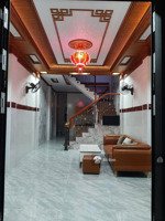 cho thuê nhà 2 tầng mới xây đường: vạn tường - 2pn - 2wc - sân ô tô