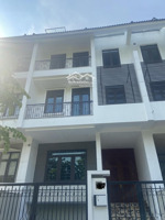 cho thuê mặt phố hàm nghi . vinhomes gardennia hàm nghi, mỹ đình 100 m², 5 tầng thang máy mới đẹp.