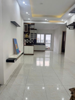 cần bán căn hộ 68m2, chung cư thanh hà mường thanh, giá 3,55 tỷ.