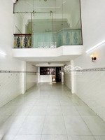 nhà mặt tiền khu bình phú chợ lớn quận 6, 5 tầng, 4mx19.5m, khu đầu tư kinh doanh dòng tiền tốt.