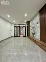 Bán siêu phẩm nhà trần khát chân 5 tầng thang máy long lanh lô góc sát phố hai bà trưng