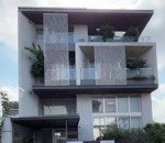villa euro 2 với thiết kế 5 tầng, mới hoàn thiện, diện tích 300m2, 8 phòng ngủ