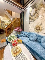 siêu hiếm, 3 bứơc ra phố, hai bà trưng, ngõ thông, kd, full nội thất nk, sđcc vuông, 6pn, 48m2*5t