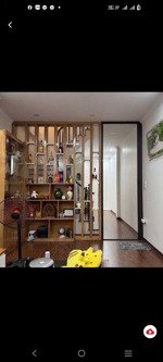 ga nhổn - nhà 5 tầng - kinh doanh - lô góc - ô tô đỗ cửa - 42m2 - nhỉnh 8 tỷ .
- vị trí đắc địa ,ng