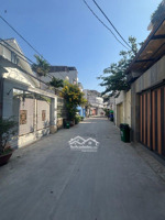 nhà 3 tầng - hxh quay đầu thoải mái - liền kề phú mỹ hưng-dtcn hơn 40m2-shr hoàn công- 8 tỷ