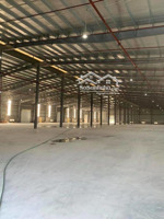 cho thuê nhà máy trong kcn quang minh, hà nội, dt 6000m2 pccc tự động. lh 