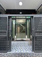 nhà mới xây 3 tầng| diện tích đẹp 3,6m x 11m| gần chợ vạn nguyên, mễ cốc f.15 quận 8