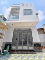 Nhà trệt lầu xây mới có sân rộng - Hẻm 38 đường 3 tháng 2 - Gần bệnh viện Da Liễu