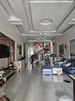 bán nhà kdc nam long, q.7; 5 x 26, giá 22 tỷ.