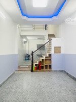ngay chợ phạm văn hai - 40m2 - 4 tầng - 9.x tỷ