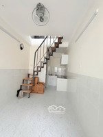 nhà mới ở ngay, sát mặt tiền, xô viết nghệ tĩnh- bình thạnh- 2,7 tỷ