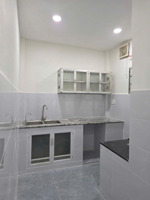 nhà cho thuê 1 trệt 1 lầu 4.3x12m, 2pn, hẻm lũy bán bích gần âu cơ,thoại ngọc hầu 9tr/th