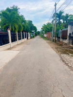 cần bán gấp trong tuân 1000m đất cây lâu năm ,mặt tiền đường oto né nhau