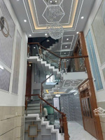 giá tốt nhà đẹp ngay aeon tân phú. 5 tầng, 5pn. dt: 4 x 16. có 5pn, 6wc. nơi sống lý tưởng gia đình