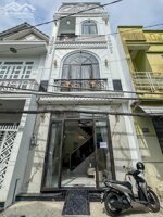 Nhà 1 trệt 2 lầu hẻm 11 Nguyễn Văn Linh - Gần bệnh viện Đa khoa Trung Ương