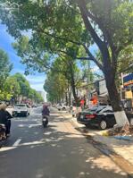 Nhà đẹp ở ngay, hẻm xe hơi gần Hoàng Văn Thụ Phú Nhuận, full nội thất, 56m2 DTsd, 6.2 Tỷ