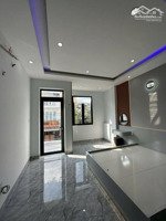 diện tích sàn 250 mét. giá 9,2 tỷ. ngàng 4. diện tích 62 m2. đường 385, tăng nhơn phú a