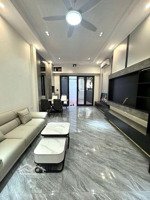 bán nhà nguyễn văn cừ,45m _mt4m, mới tinh , nội thất sang sịn, gần cầu chương dương, 10 tỷ