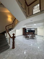 không có căn thứ 2 gấp bán nhà 4 tầng 100m2 mt phạm vấn sát tòa tháp đôi giá chỉ 19ty tl